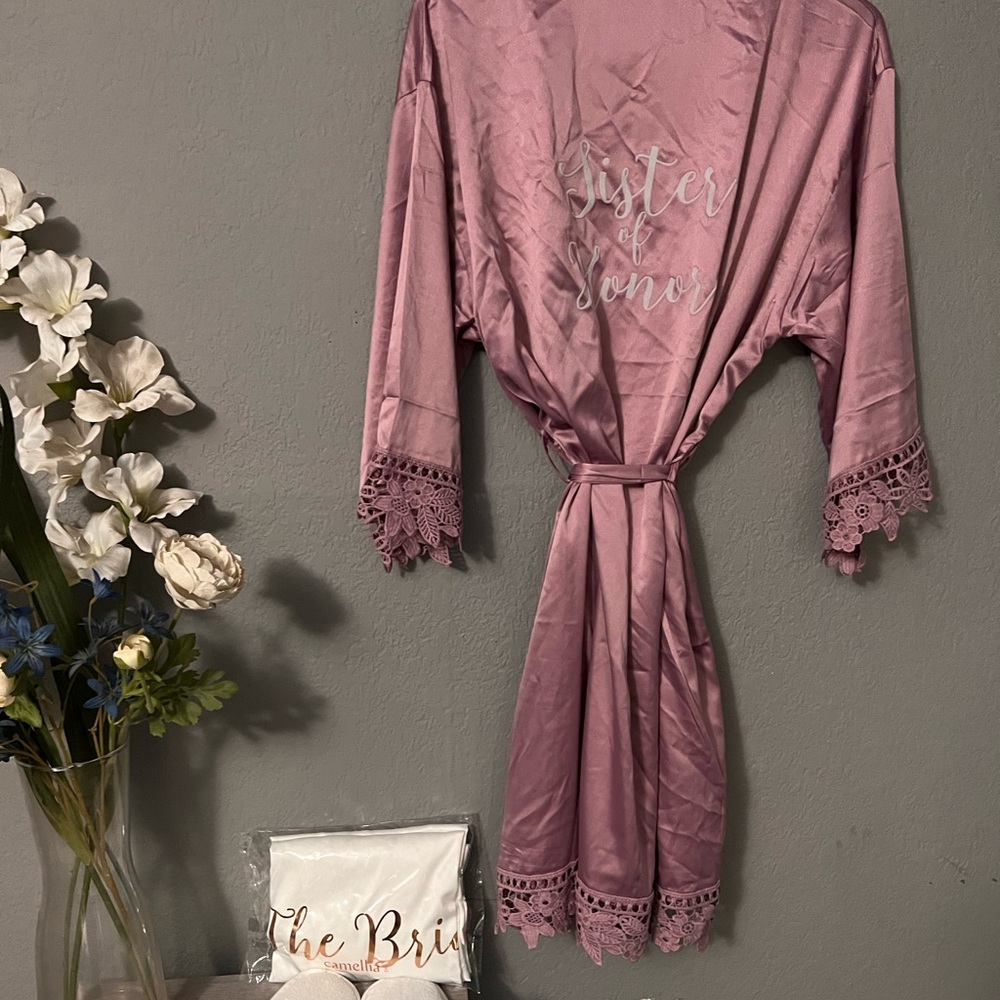 Bride Robe - Picture 3 of 3